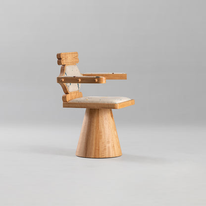 King Pin Chair