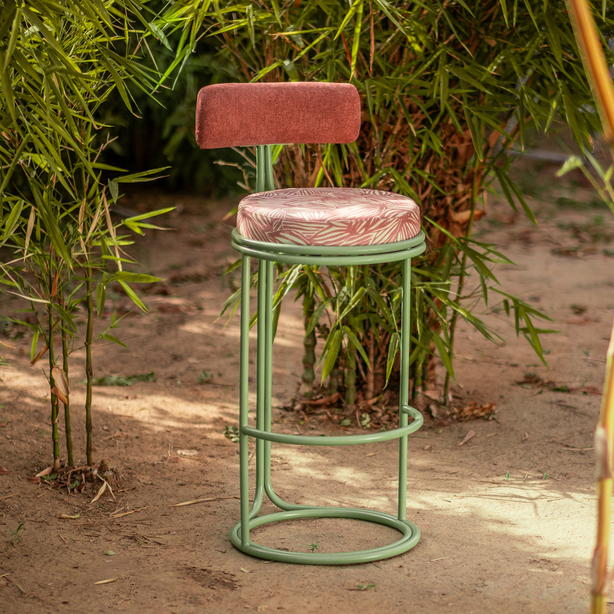 Dastoori Outdoor Bar Stool