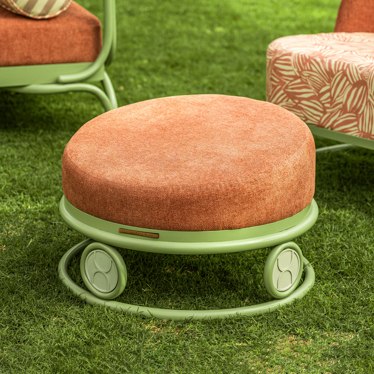 Dastoori Outdoor Footrest