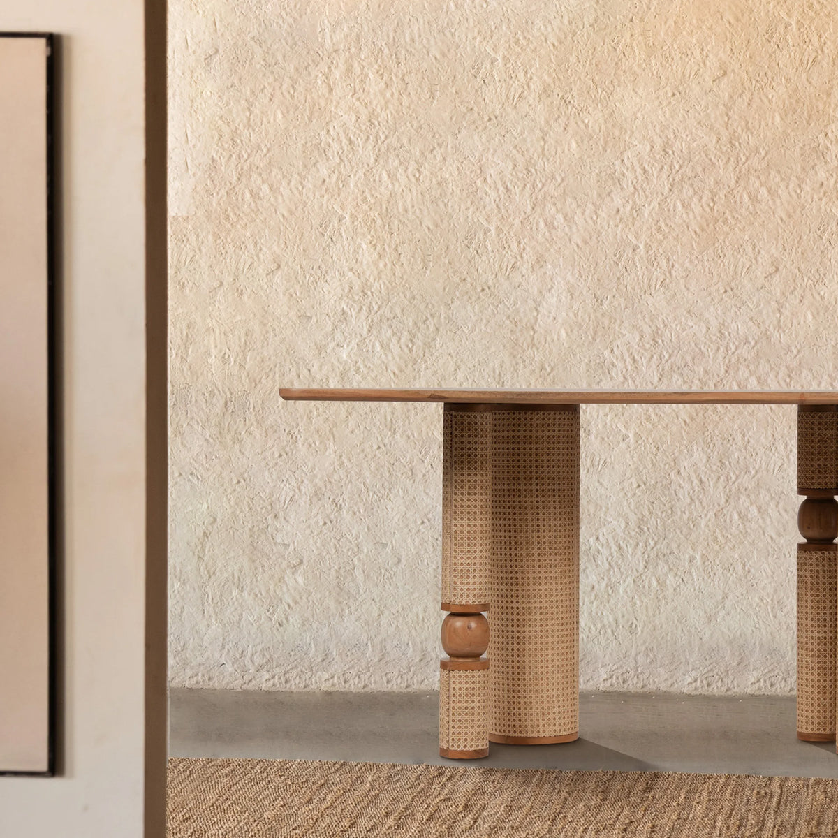 Baratang Dining Table