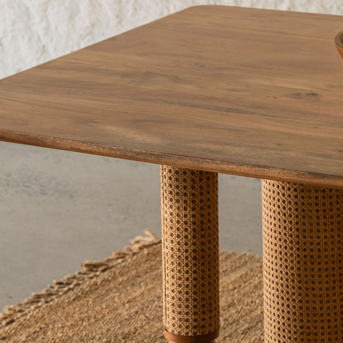 Baratang Dining Table