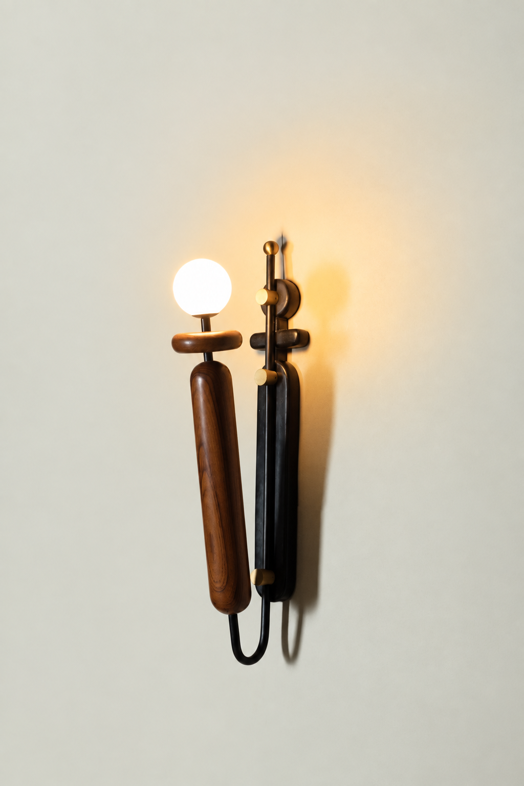 Dash & Dot Wall Sconce
