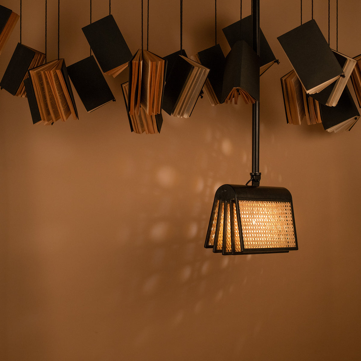 Reeding Pendant Light